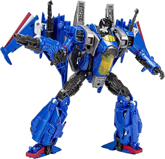 Transformers Studio Series SS-66 Constructicon Overload Additional In-Hand Images - Combiner