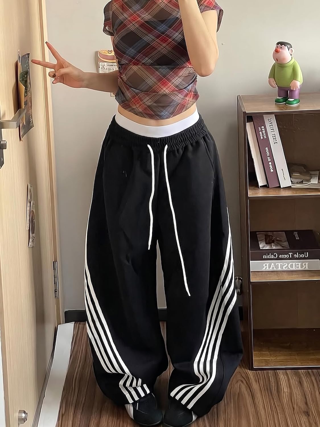 EMMIOL Women’s Y2K Baggy Barrel Striped Sweatpants, High Waisted Wide Leg Pants, Joggers with Drawstring Waist and Cuffs
