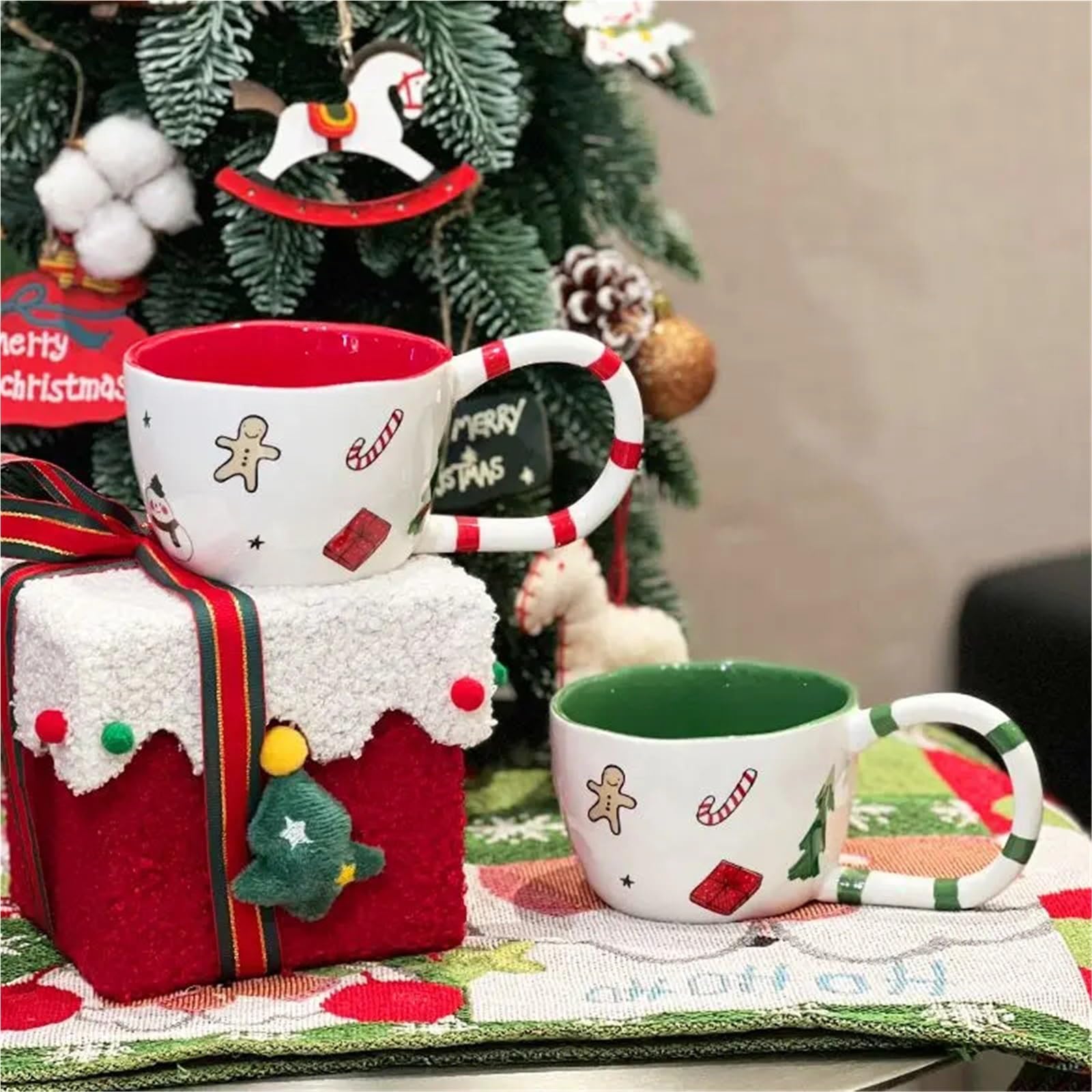 Tazza Per Coppie 2PCS 350ML Tazza di caffè di Natale Pizzicata a mano Tazza di ceramica Inverno Tè pomeridiano Latte Irregolare Grande manico Acqua Articoli e Attrezzature for Acqua, Caffè, Tè Per Nat