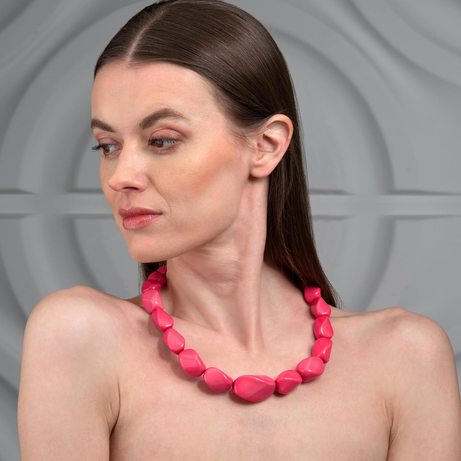 ZAVANA 22 inches Long Statement Necklace for Women, Handmade Boho Chic Chunky Necklace for Women with Coloured Twisted Resin Links, Unusual Colouful Bohemian Costume Jewelry for Women