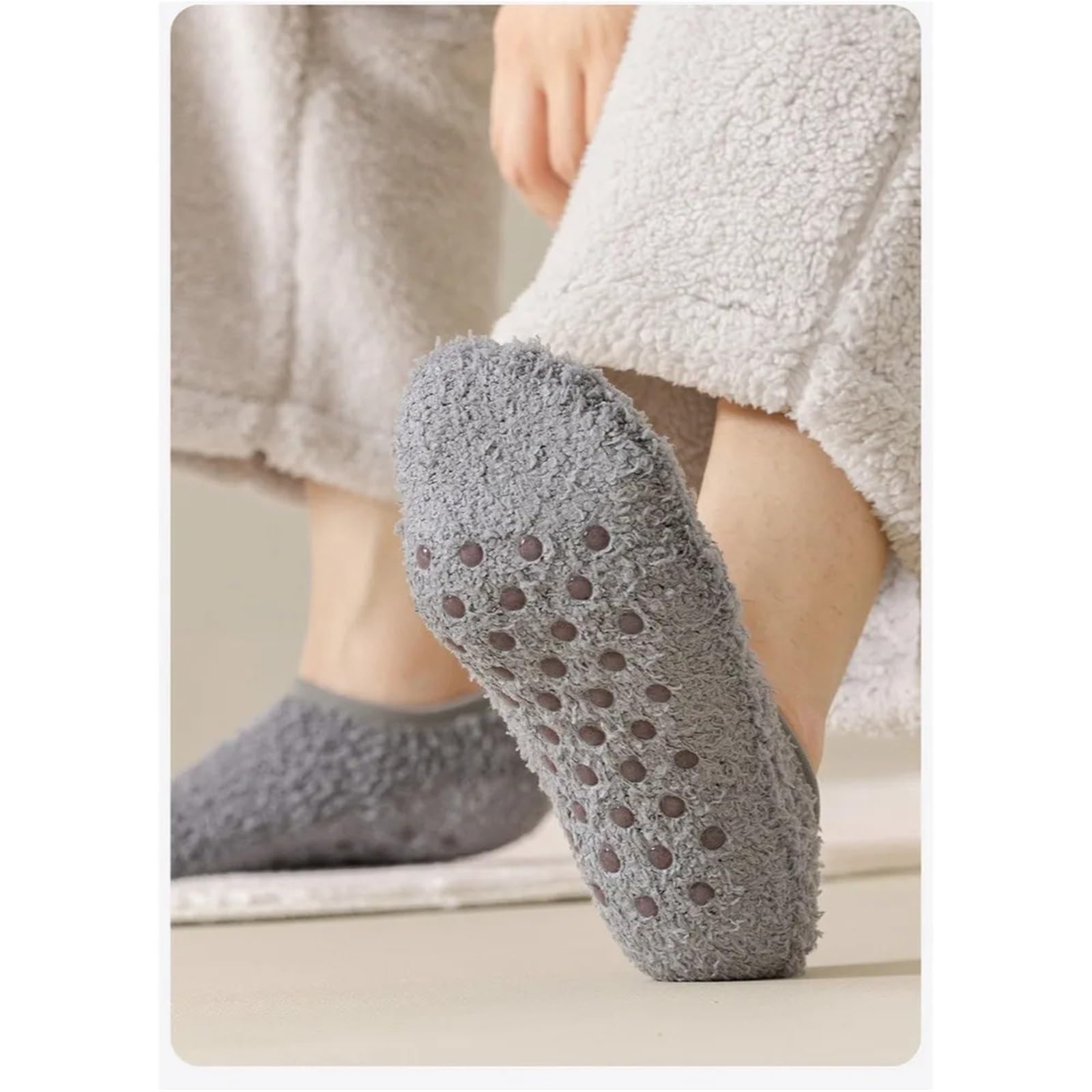 Flauschige Socken für Damen, 1 Paar, Korallen-Fleece-Socken, für Herren und Damen, für Herbst und Winter, mit rutschfestem kurzem Schlauch