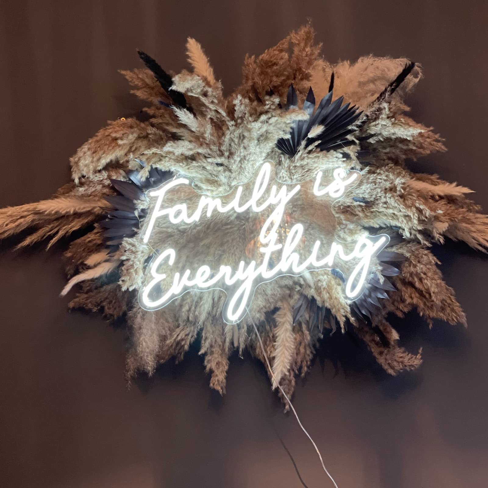 Neon Leuchtschild Personalisiert, Personalisiert LED Leuchtschilder, Leuchtschild USB RGB für Wanddekoration Schlafzimmer HHochzeit Geburtstag Aktivität Unternehmen Bar Lichtzeichen (30-150 cm)