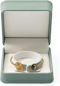 Green Leather Bracelet Gift Box Bracelet HolderJewelry Gift Box Velvet Interior Bangle Holder Storage (Green)