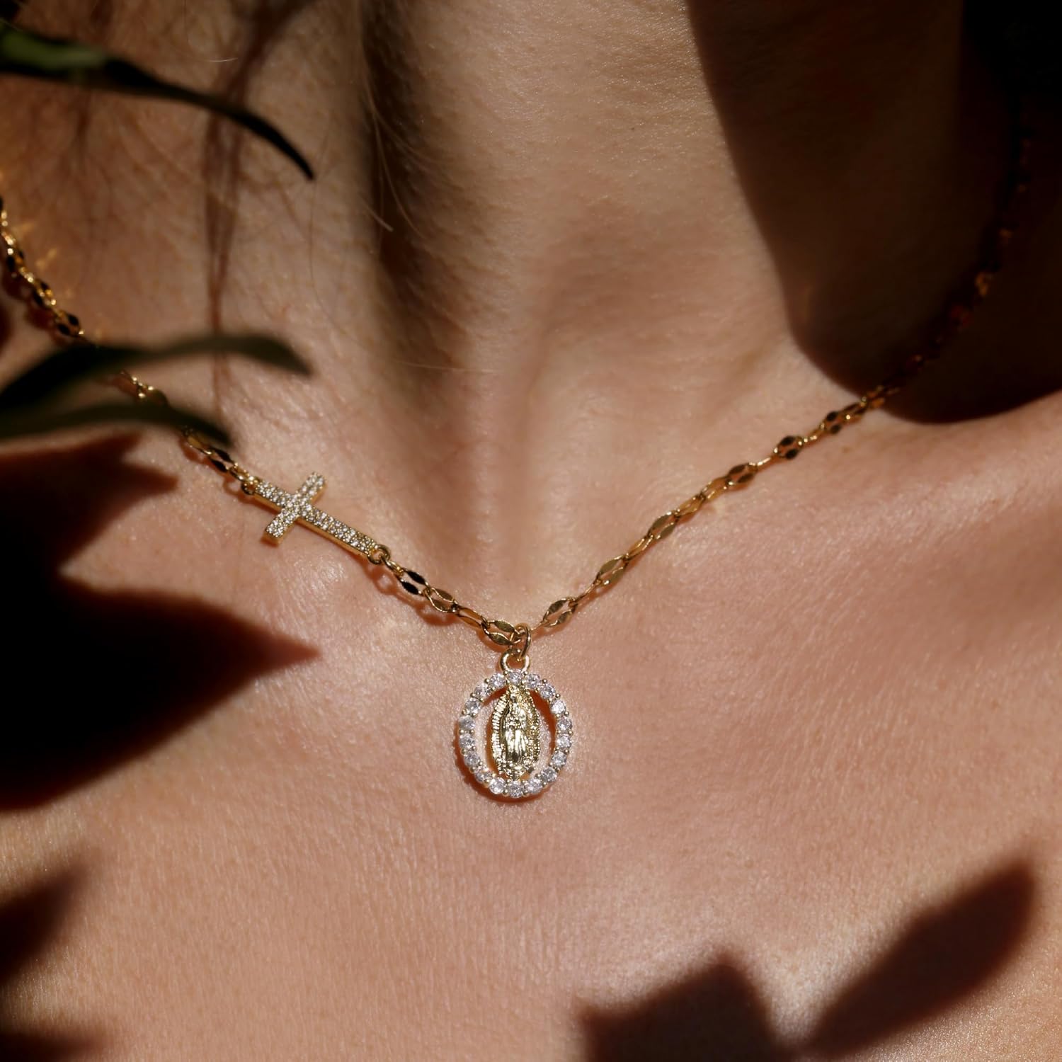 Lunatik Rosary Necklace for Women – Gold Cross Necklace in Stainless Steel with Virgin Mary Pendant, Christian Jewelry, Catholic Rosary Chain, Jesus Gifts - Image 6