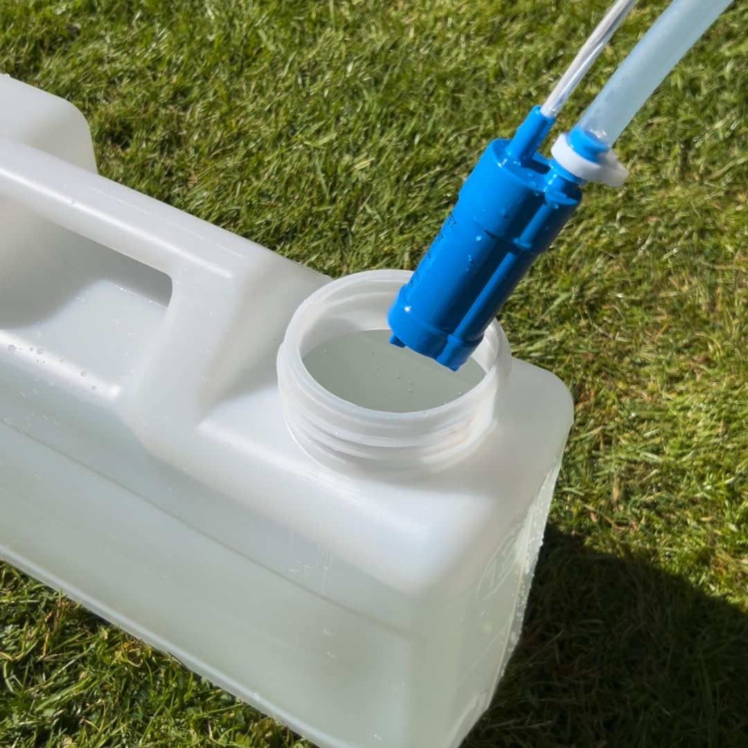 Camping 2 x 12 L Wasserkanister mit Armatur, Wasserpumpe, Kabelsatz, Abwasserschlauch mit 25 mm Anschluss, für Campingküche, Vanküche/Food-Truck-Ausbau