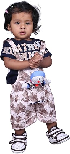 Yuvina Fashion Baby Boys Graphic Tee and Printed Dungaree Set