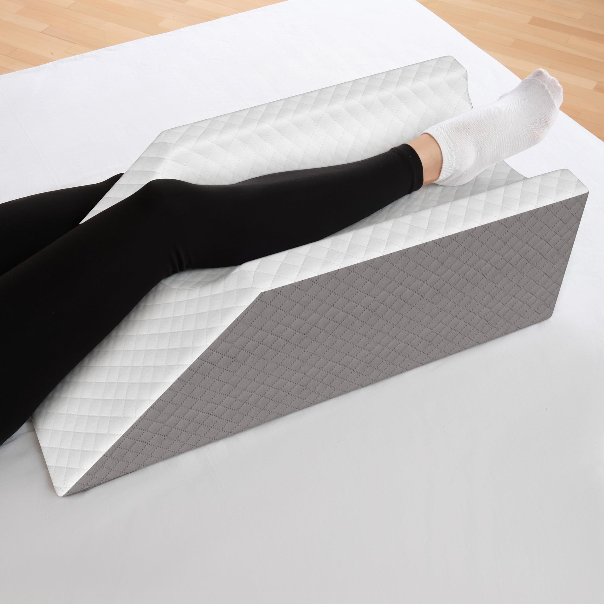 Kӧlbs Leg Elevation Pillow | Post Surgery | Stylish Chic Jacquard Cover | Ankle Knee Support Pillow for Injury After Surgery (Single Leg)