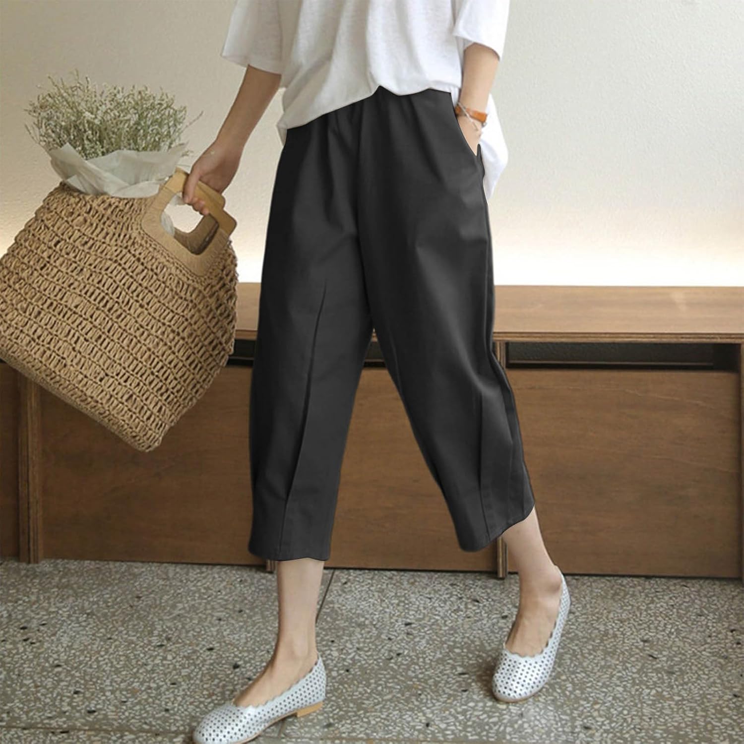 Women Cotton Capris Pants Loose Solid Color Beach Vacation Shorts Harem Trousers with Pockets Breathable Bottoms
