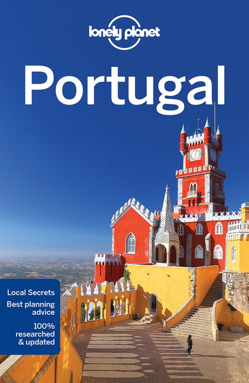 Lonely Planet Portugal (Travel Guide) Paperback – 10 Mar. 2017