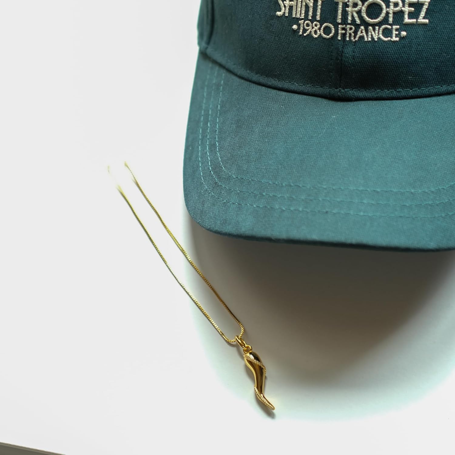 14K Gold Plated Medium Cornicello Italian Horn Pepper Necklace Charm Pendant 18''+2'' - Image 8