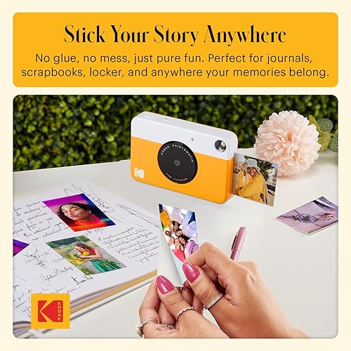 Vista 118 de KODAK Printomatic - Cámara digital de impresión instantánea – Impresiones a todo color en papel fotográfico ZINK de 2 x 3 pulgadas con respaldo Gris