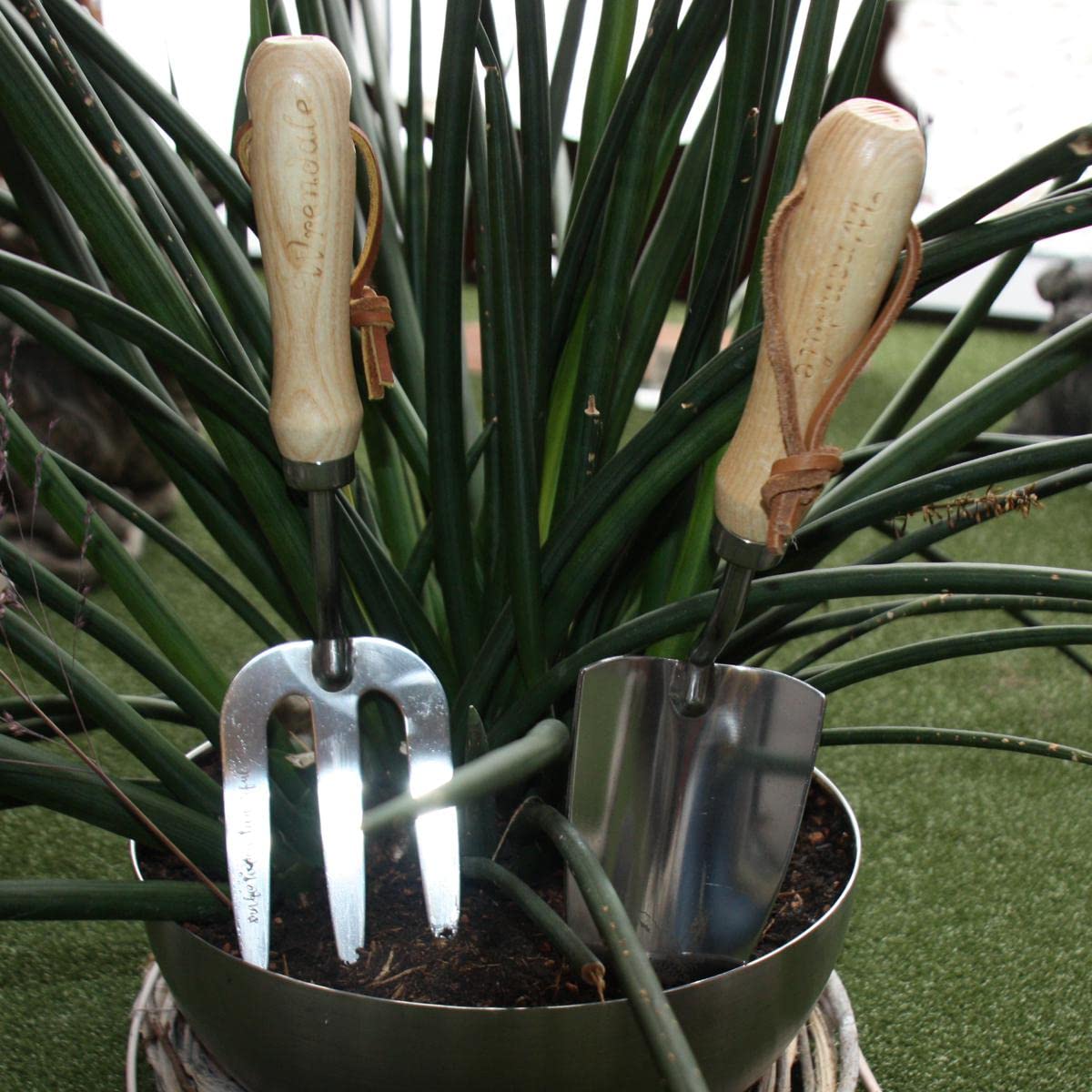 Buy Wrendale Green Fork And Trowel Set From The UK Online Shop