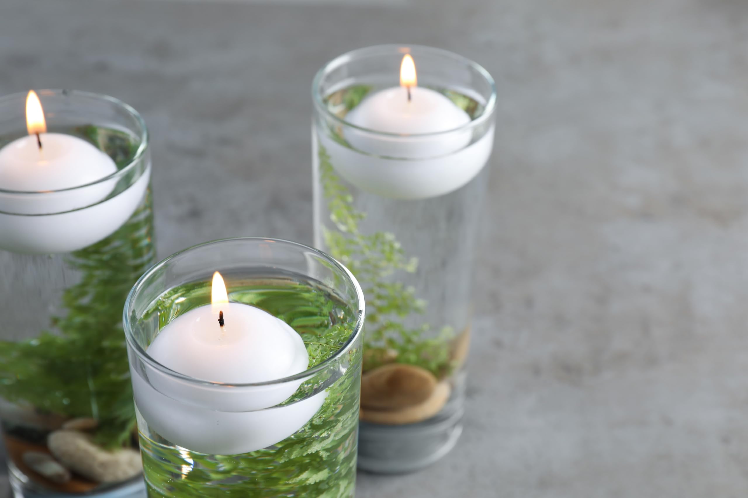 D'light Online Mittelgroße Schwimmkerzen, 7,5 cm, Großpackung für Veranstaltungen, Schwimmkerzen für Hochzeiten, Spa, Heimdekoration, besondere Anlässe und Urlaubsdekoration (Set mit 96 Stück, weiß)
