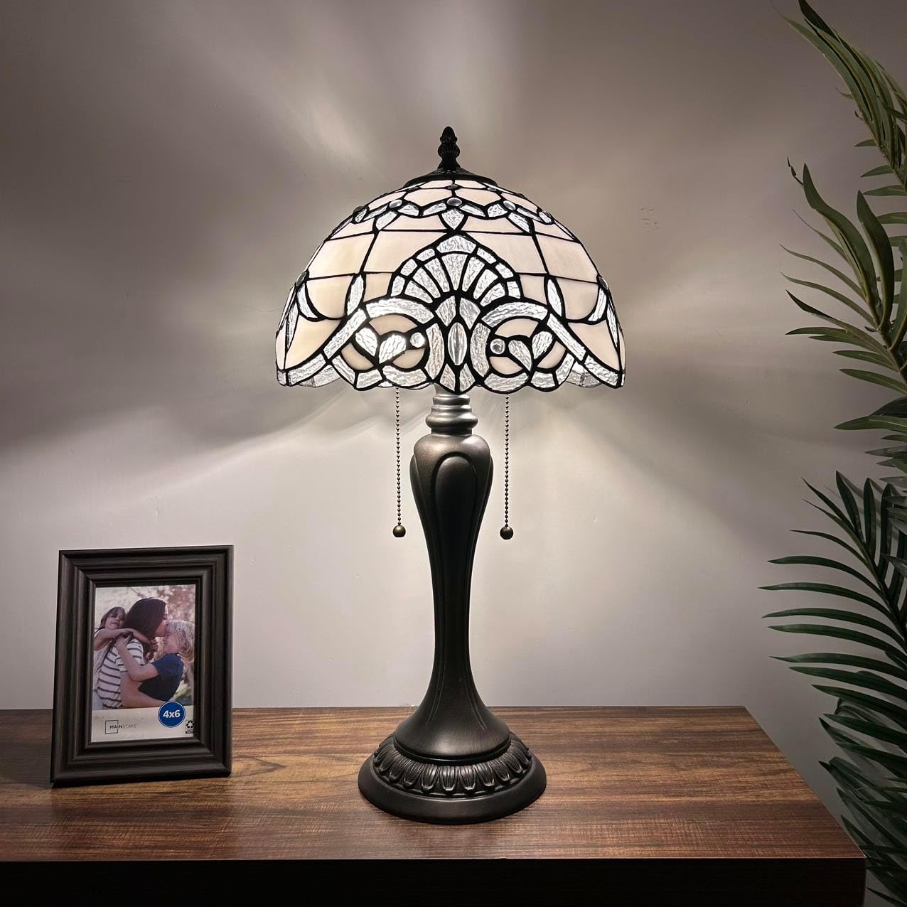 White Stained Glass Table Lamp Baroque Style Bedroom LED Bulbs Included for Living Room Bedroom Bedside 12" W*12" D*22" H