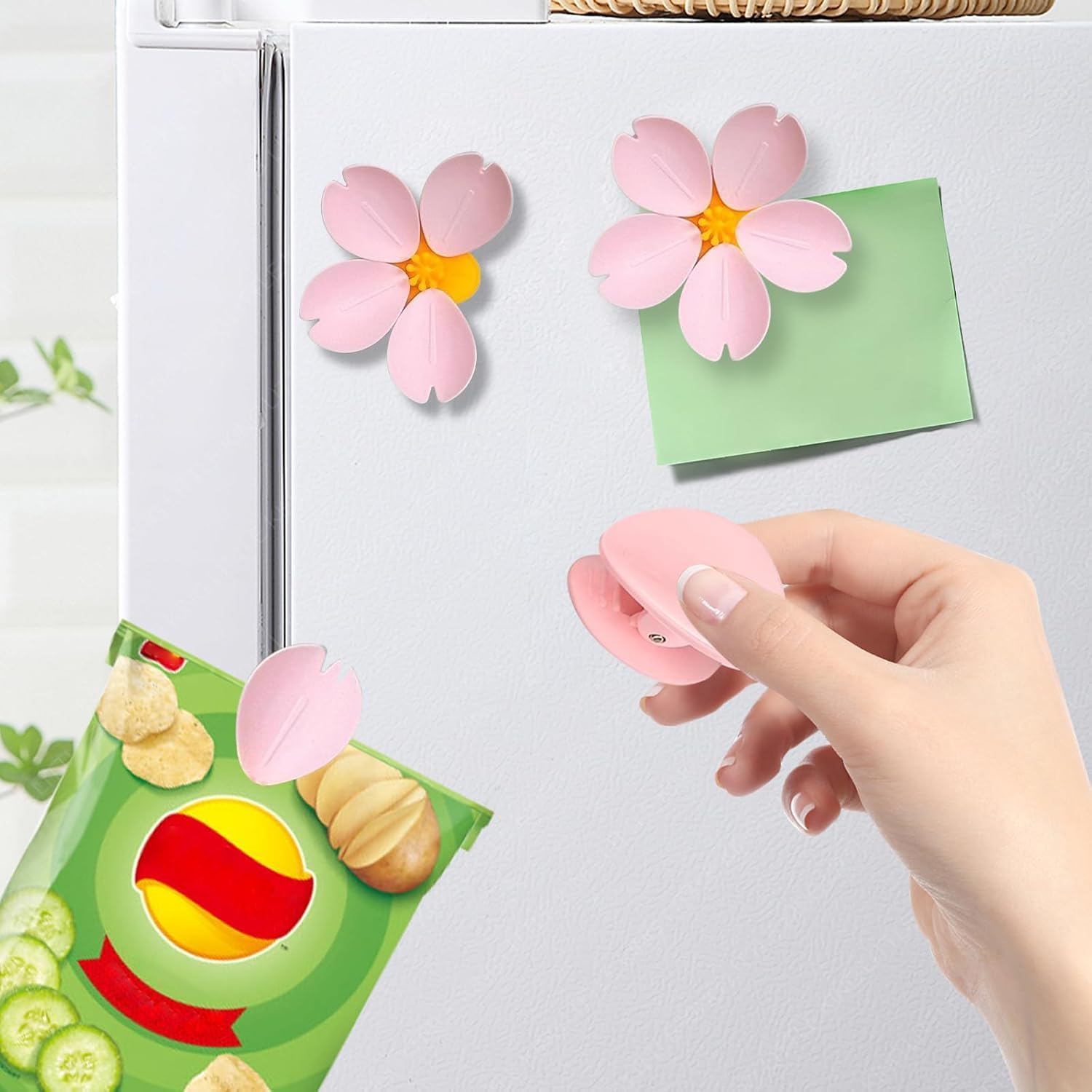 SPITEN Fridge Magnets Marble Texture Crystal Refrigerator Glass Magnet Decorative Fridge Strong Small Cute Colorful Magnet for Kitchen Office Whiteboards Cabinets Photos Party (Flower Design)