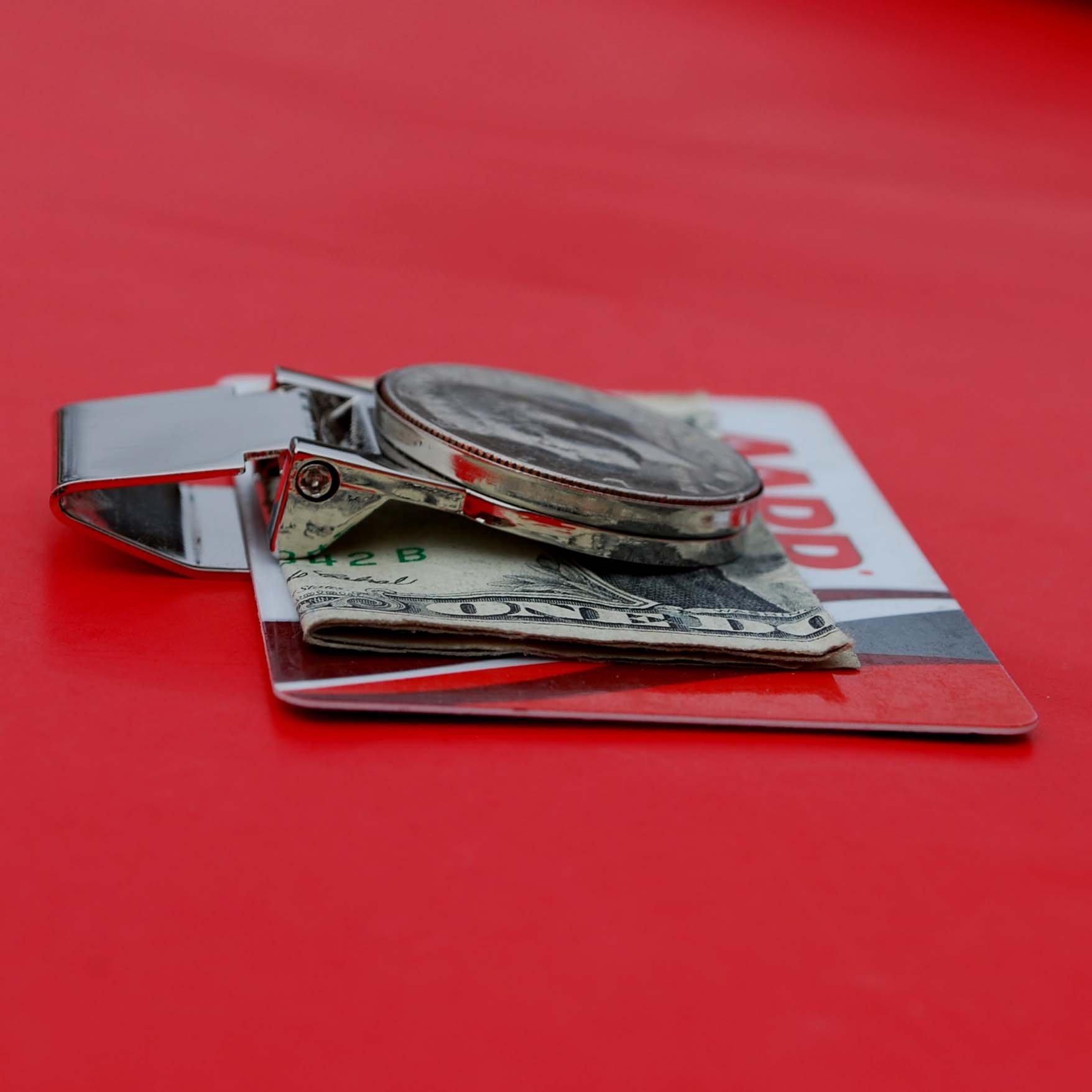 US 1982 Kennedy Half Dollar Coin Hinged Money Clip NEW - Silver Plated Coin Bezel