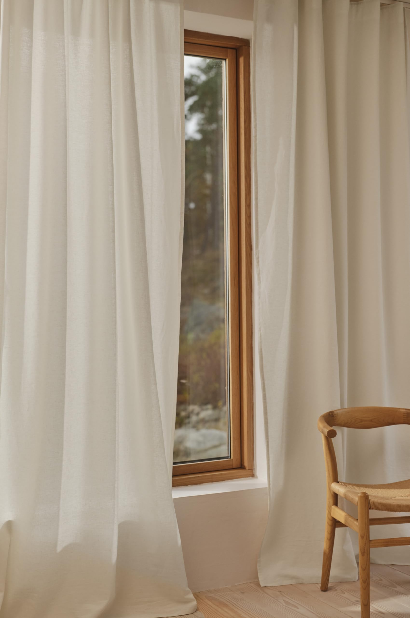 Jotex Milly Linen-Mix Multifunktionsgardine 2er-Set, Hochwertige Halbtransparente Leinen und Baumwolle Gardinen (2er-Pack) - Naturweiß, 140 x 220cm
