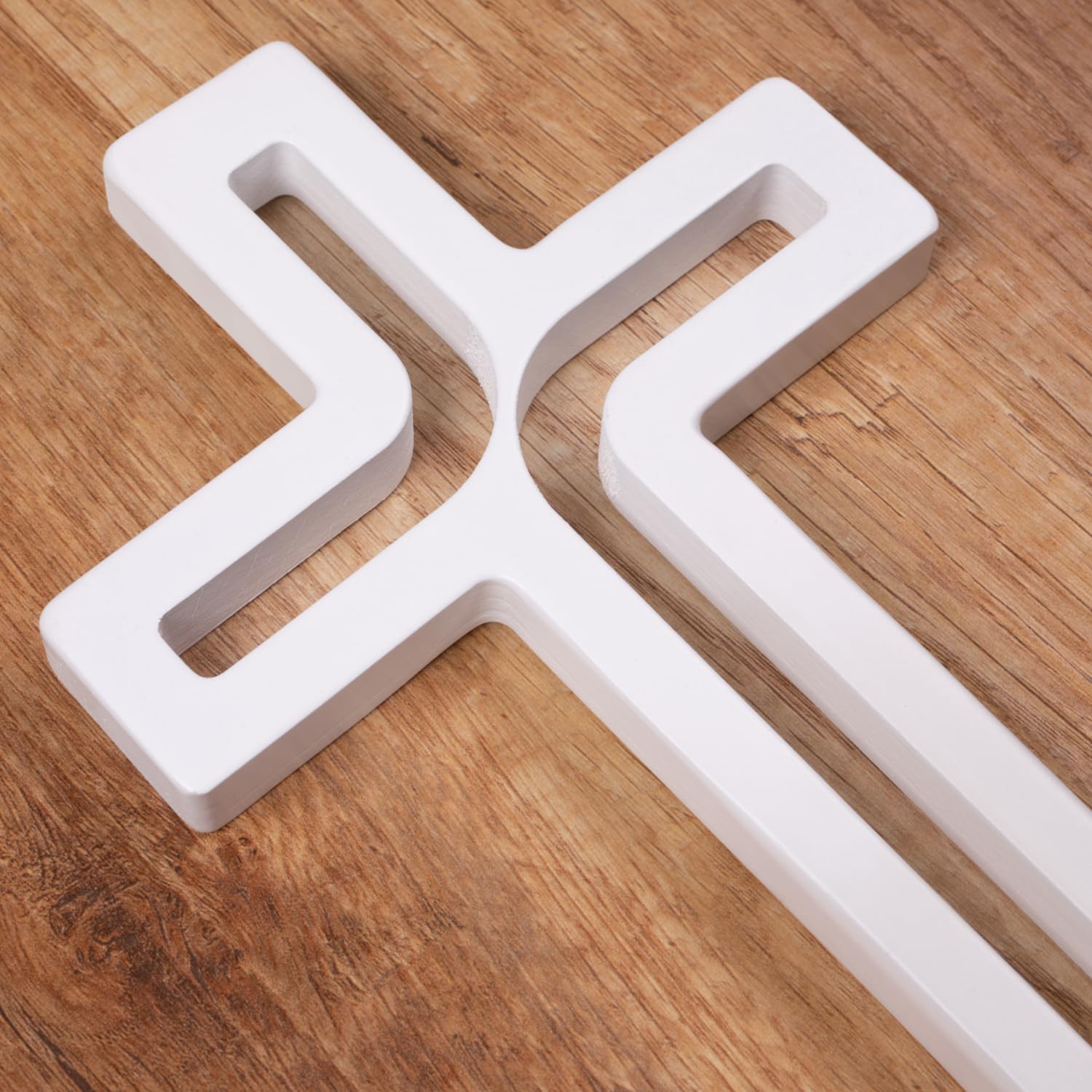 Drewniane Krzyże Croce sospesa in legno di faggio, moderna da parete, crocifisso, superficie liscia, da appendere, croce in legno (bianco, 25 x 16 x 1,6 cm)