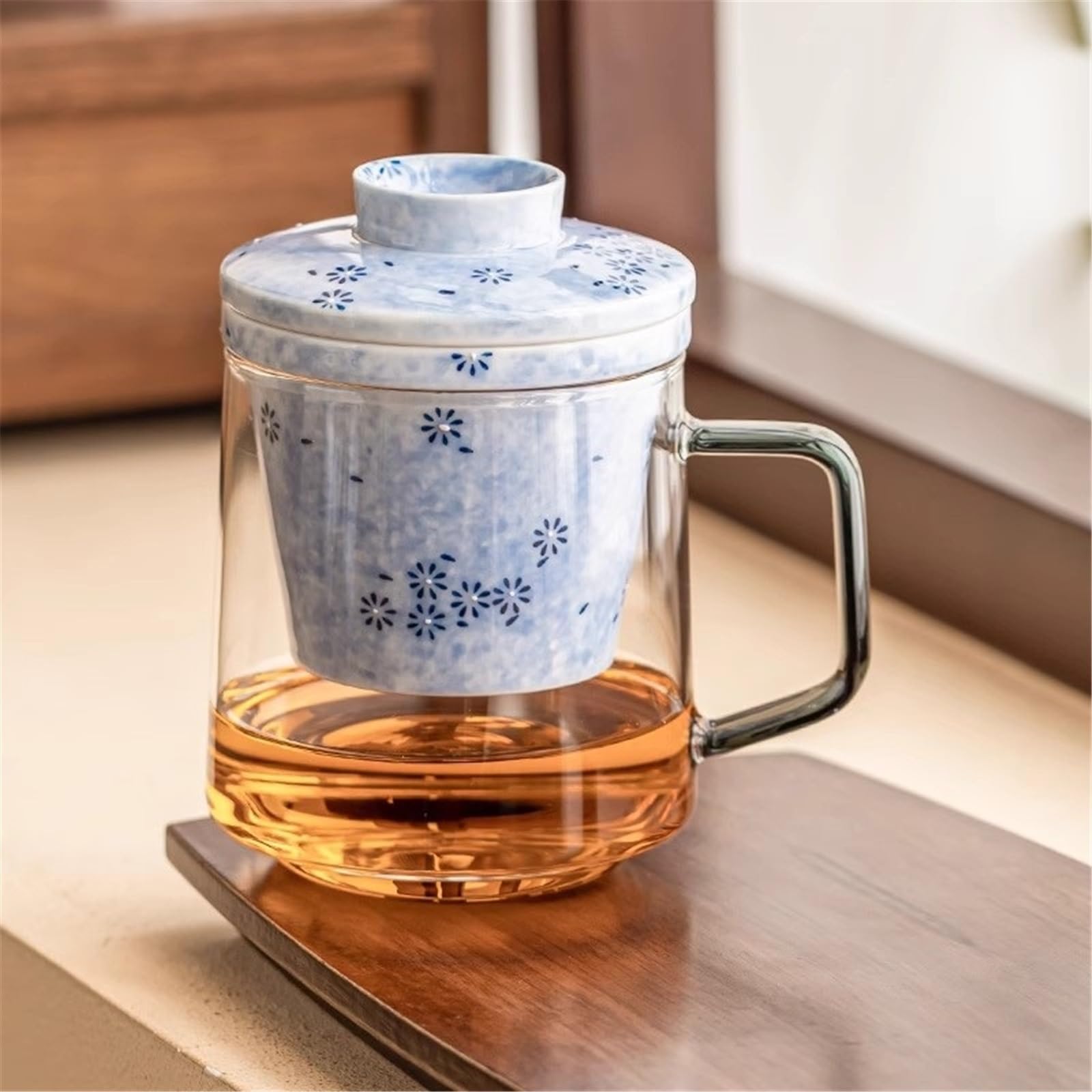 Teetasse aus Glas mit Keramik-Teesieb und Deckel, 445 ml (15,7 oz) Borosilikatglas-Teebecher mit Henkel for losen Tee