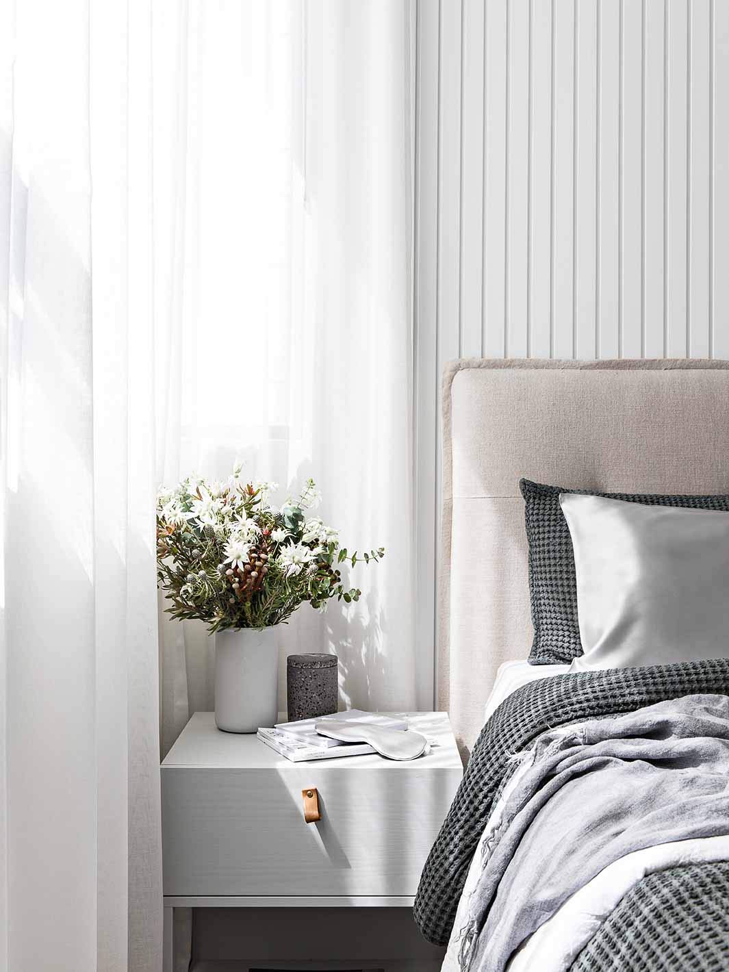 Set di 25 federe e maschera per occhi in pura seta di gelso al 100% | previene l'invecchiamento precoce e le pieghe del sonno sgradevoli | grigio tortora