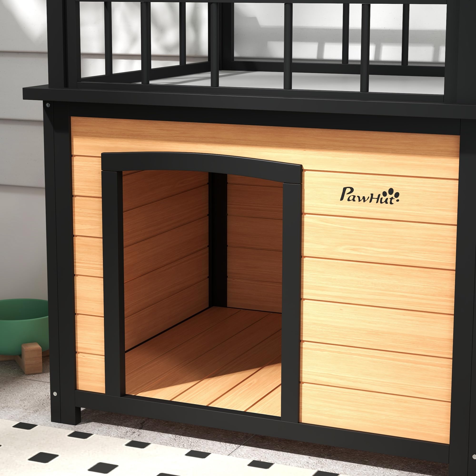 PawHut Niche pour chien Maison pour chien avec balcon, maison surélevée pour petits animaux avec escalier, fenêtre, niche pour petits chiens, bois de sapin, jaune, 121 x 77 x 78 cm