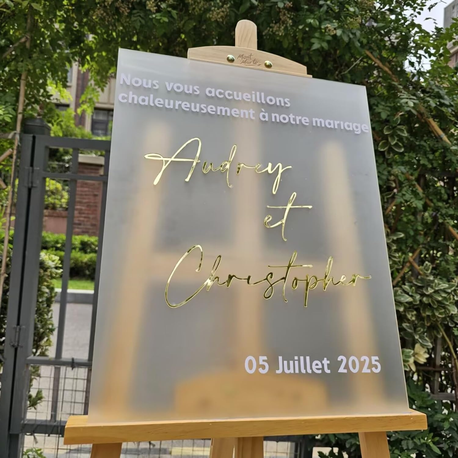 Panneau De Bienvenue De Mariage Personnalisé en Acrylique Givré, Noms en Miroir Doré 3D, Décoration De Signalisation De Mariage Moderne De Fiançailles, Décoration De Réception(White,40X55CM)