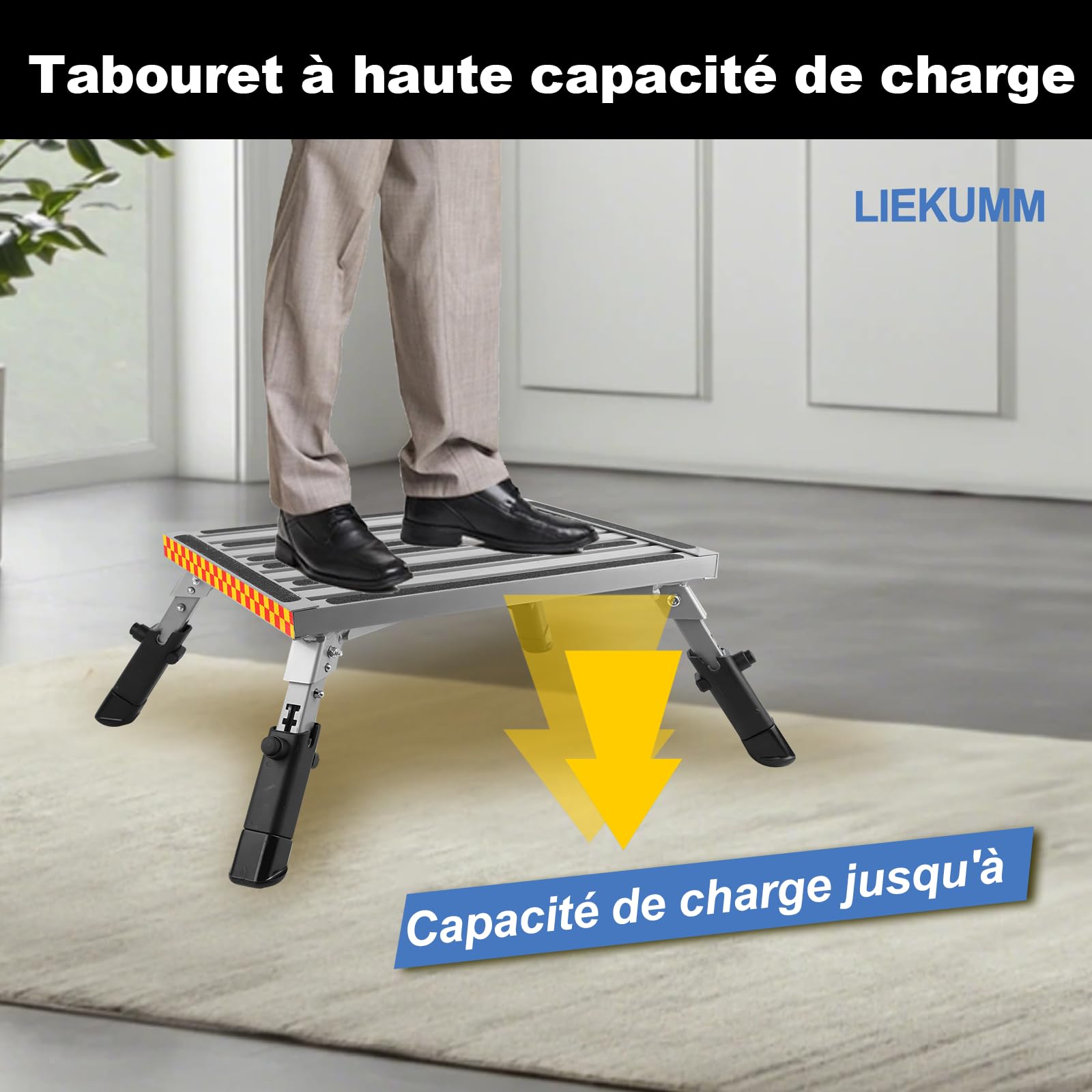 LIEKUMM Marche Pied Pliable, 48 x 37 cm Plate Forme en Aluminium Surface en antidérapante, Capacité 450 kg Marchepied pour la Cuisine, Camping Car, SUV, RV