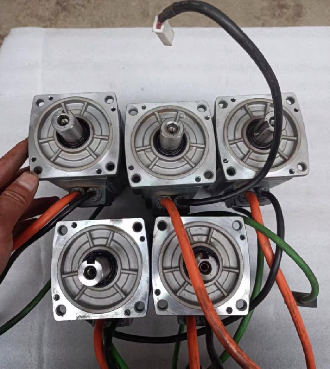 1 PCS Motor 1FL6042-2AF21-1AB1(Used) in Good Condition