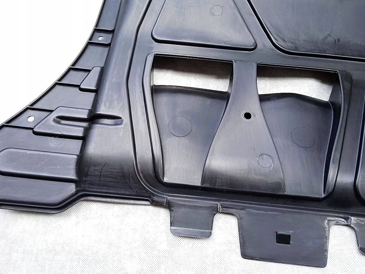 Custodia di protezione antincastro del motore compatibile per Golf 7, Passat B8, A3, Super B, 5Q0825236A Custodia di protezione del basamento 2014-2022 Gamma di modelli 3Q0825236D