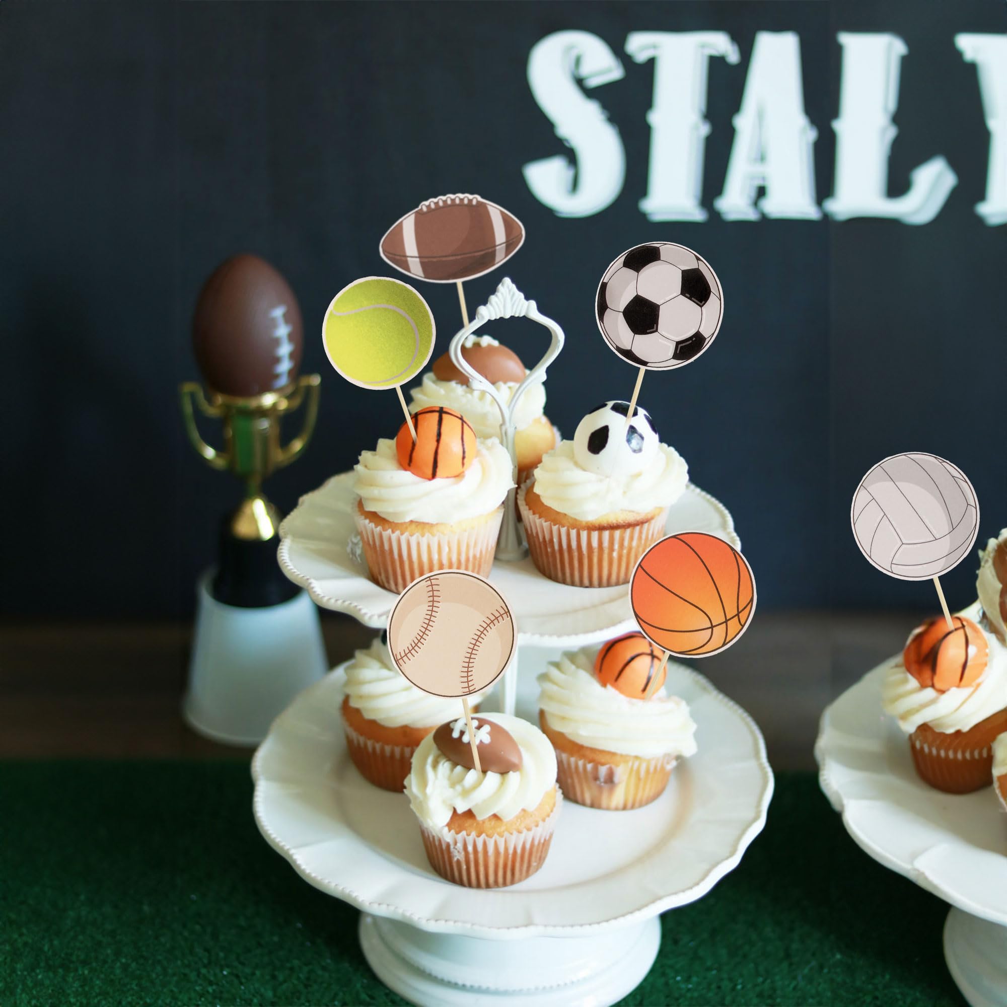 HCRXVV Decorazione per torte da calcio, 31 pezzi, decorazione per torta di compleanno, per bambini, per muffin, decorazione per torte, compleanno, calcio, sport, feste, colore verde