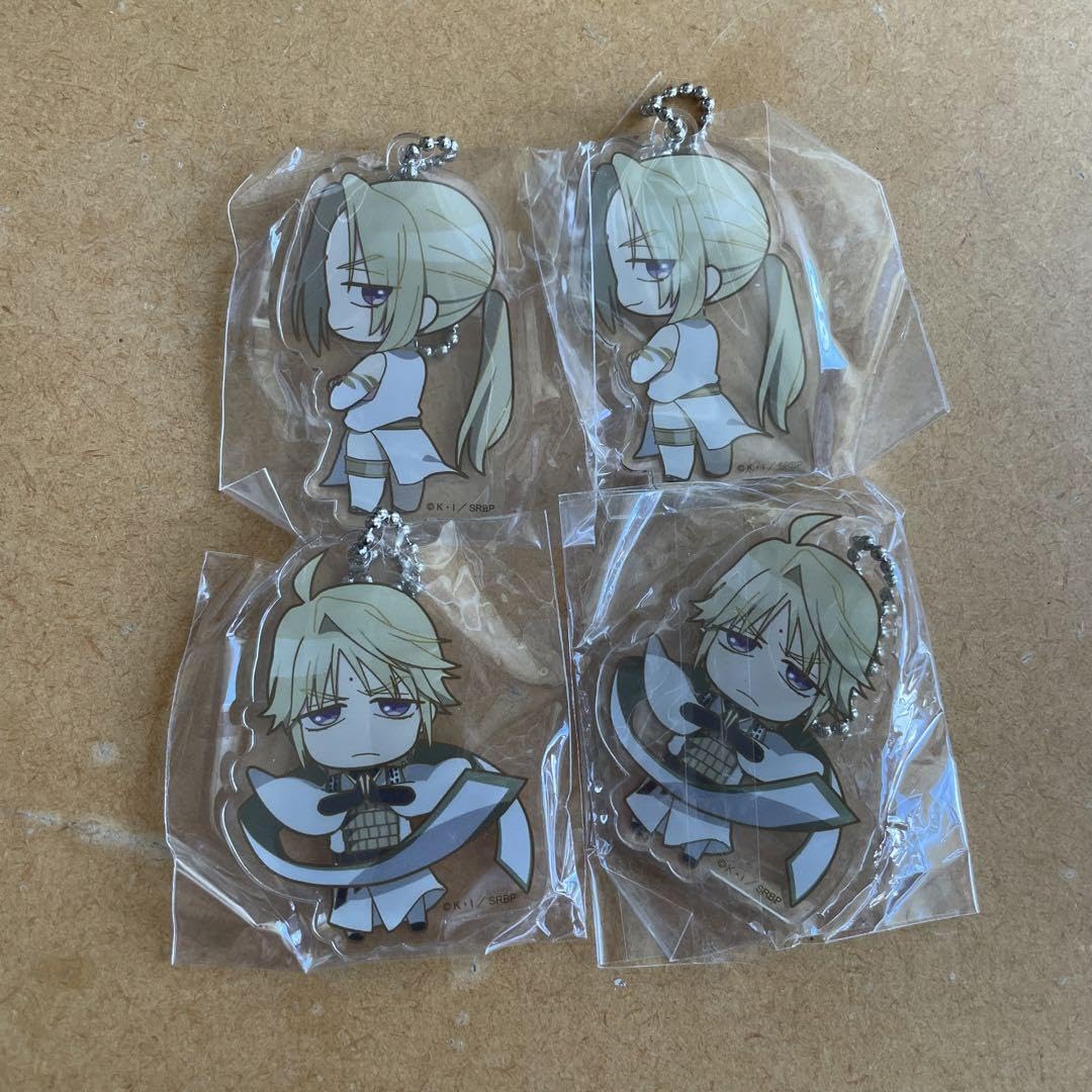 最遊記 アクリルキーホルダー 三蔵 悟空 悟浄 八戒 4種セット 新品未開封