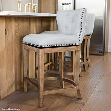 Maven Lane Hugo 31 Inch High Bar Height Barstool مع ظهر منخفض في خشب البلوط المصبوغ مع قماش بلون رملي مقعد منجد