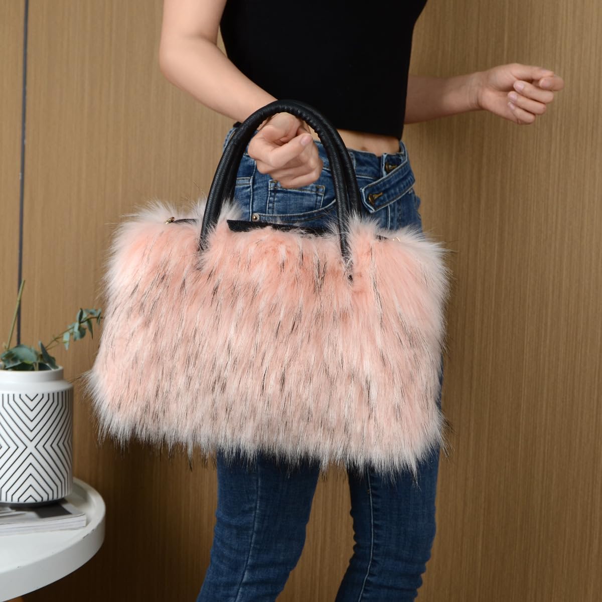 Fur Purses for Women, Fuzzy Purse Handbags, Women's Shoulder Faux Fur Work Tote Bag Fluffy Satchel Wristlet Zipper Purses