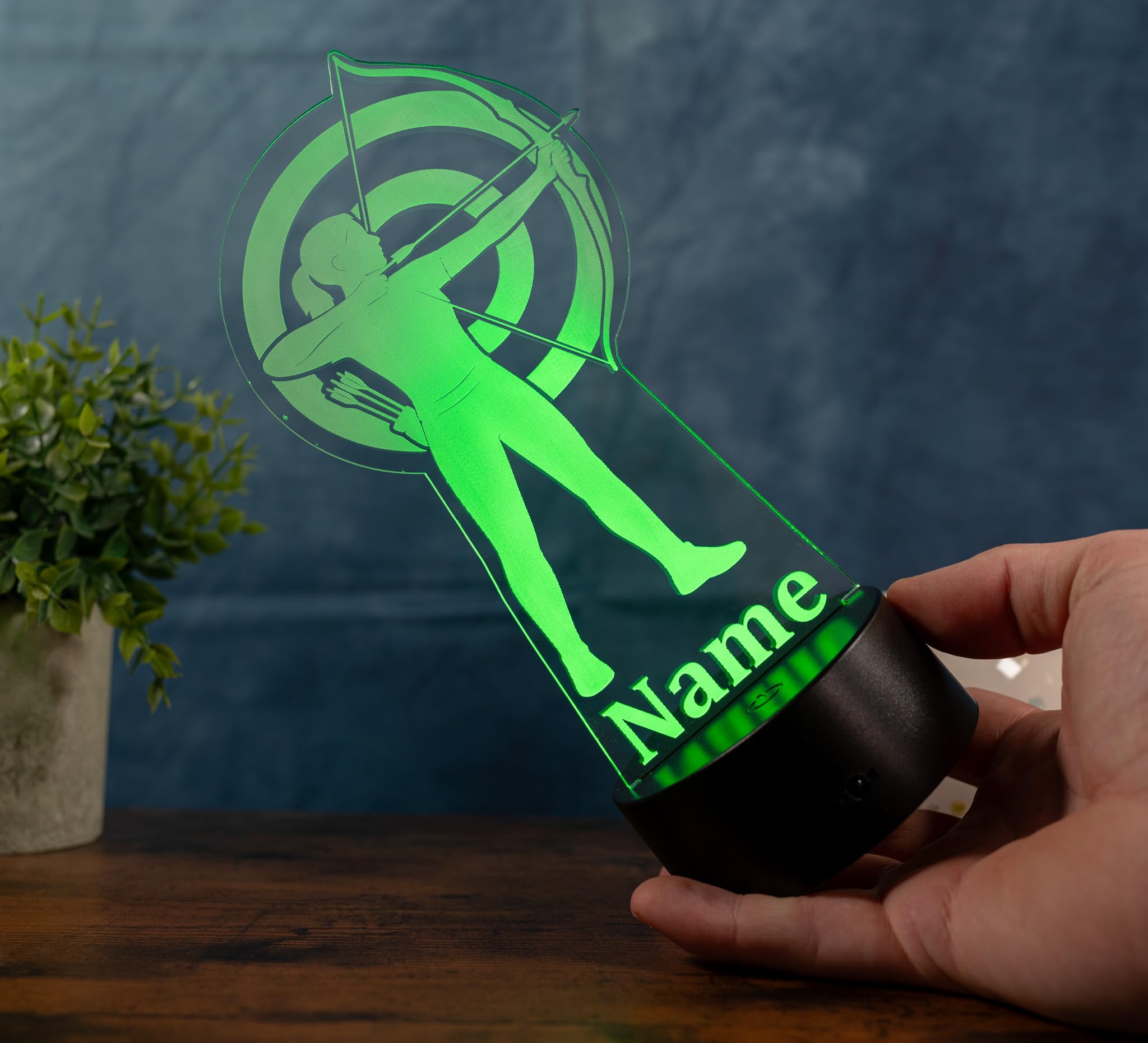 Bogen Lampe personalisiert – LED Nachtlicht mit Name | Bogenschütze Geschenk Schützen Deko | Archery Light für Kinderzimmer, Schlafzimmer & Vereinsheim