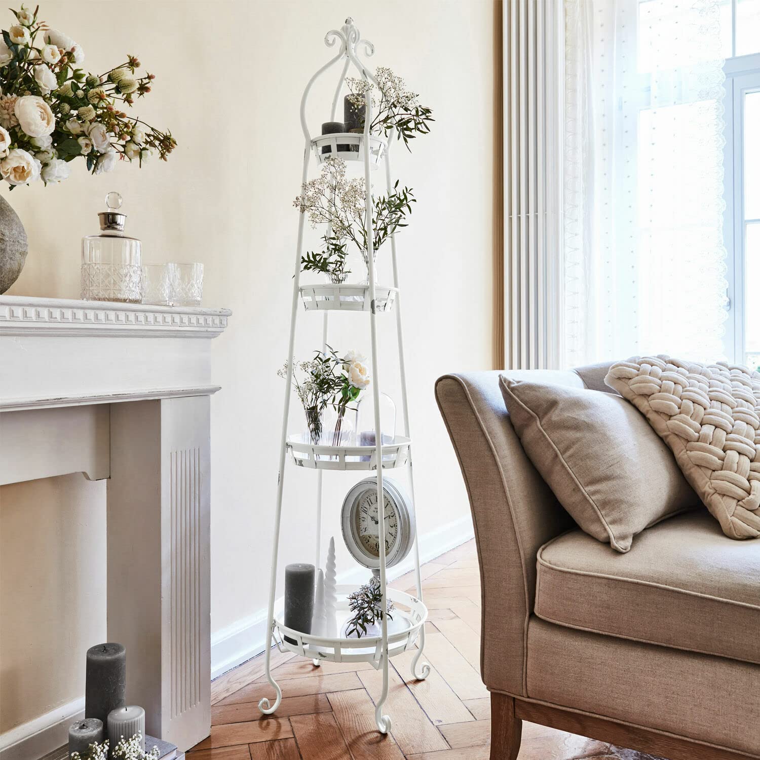 Loberon Etagere Ipas, Französischer Landhausstil, Charmantes Antik-Finish, Mehrstöckig, Vielseitig zu Dekorieren, Accessoire, Dekoration, Eisen, antikweiß