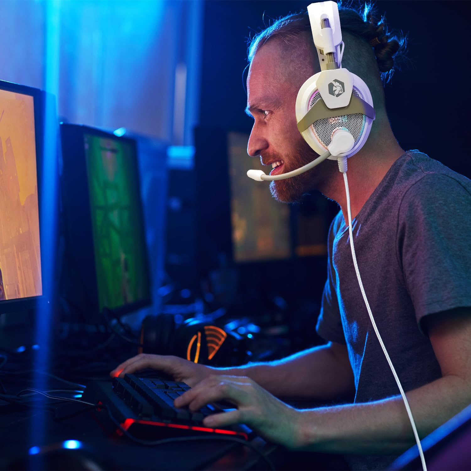 EMPIRE GAMING Zestaw słuchawkowy H-13 RGB - PS5, PS4, Xbox, Switch, PC, Mac, smartfony, tablety - Dźwięk stereo o wysokiej rozdzielczości - Elastyczny mikrofon - Biały