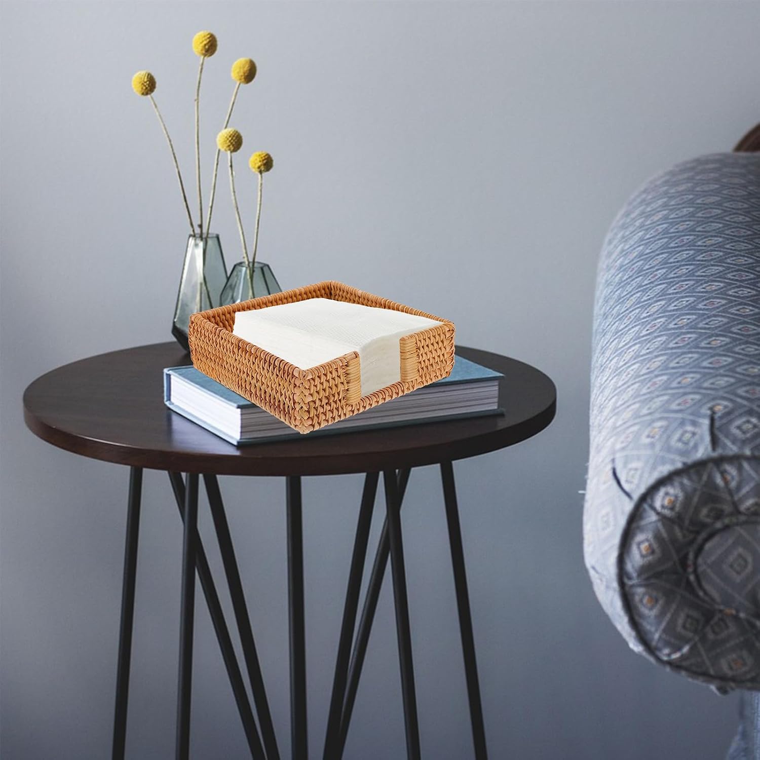 Rattan Woven Tissue Box Cover Decorative Napkin Holder Square Paper Towel Storage Case for Kitchen Dining Room Household Use