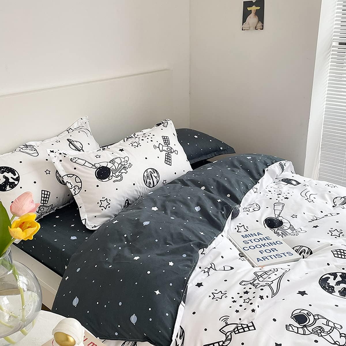 Galaxy Space Bedding Set Full,Rocket Ship Astronaut Comforter Cover Reversible Universe Stars Duvet Cover For Kids Boys Outer Space Bedroom Dorm Decor Cartoon Planets Quilt Cover White Grey 3 Pcs