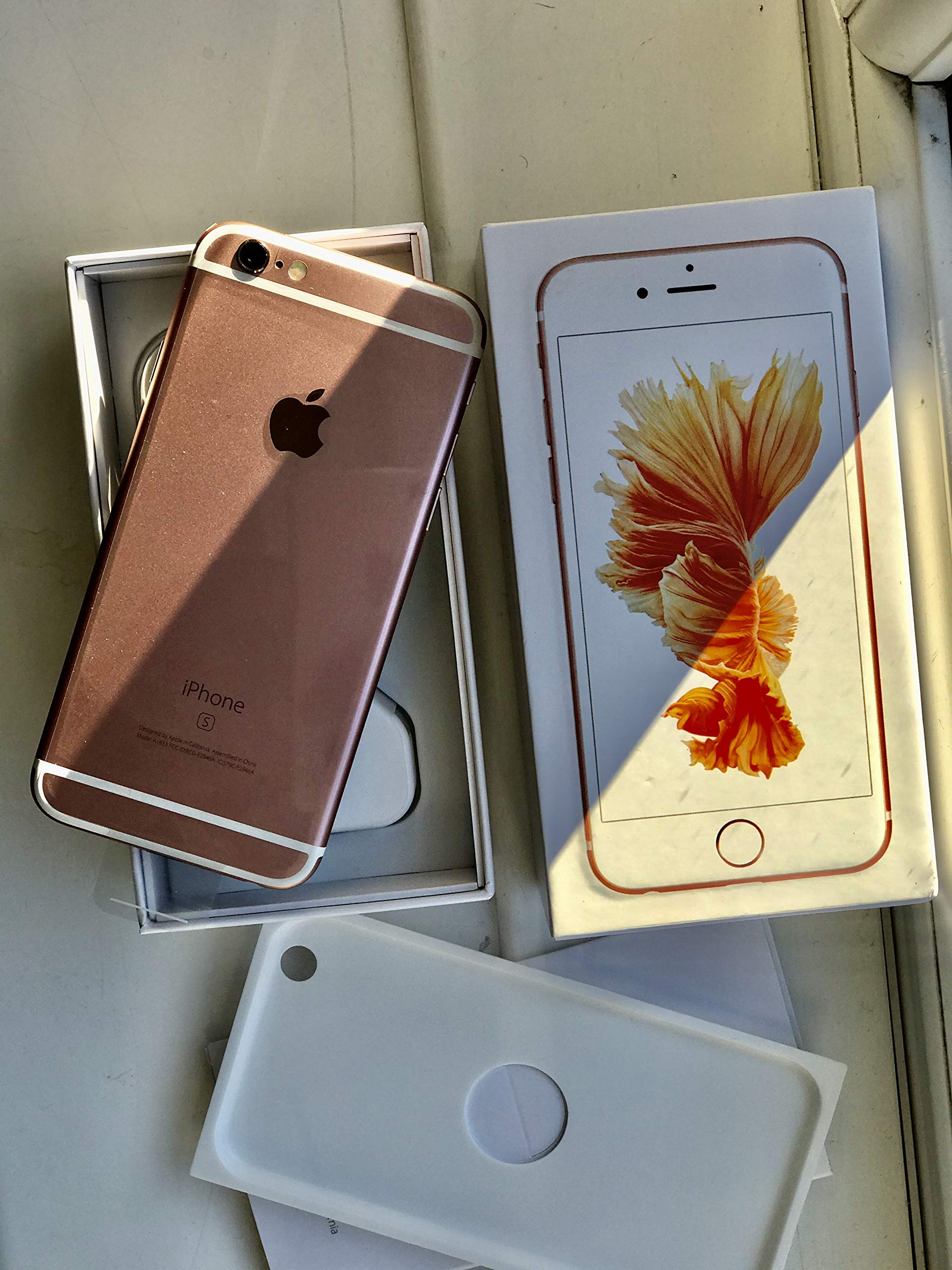 Iphone plus rose gold argos 2025