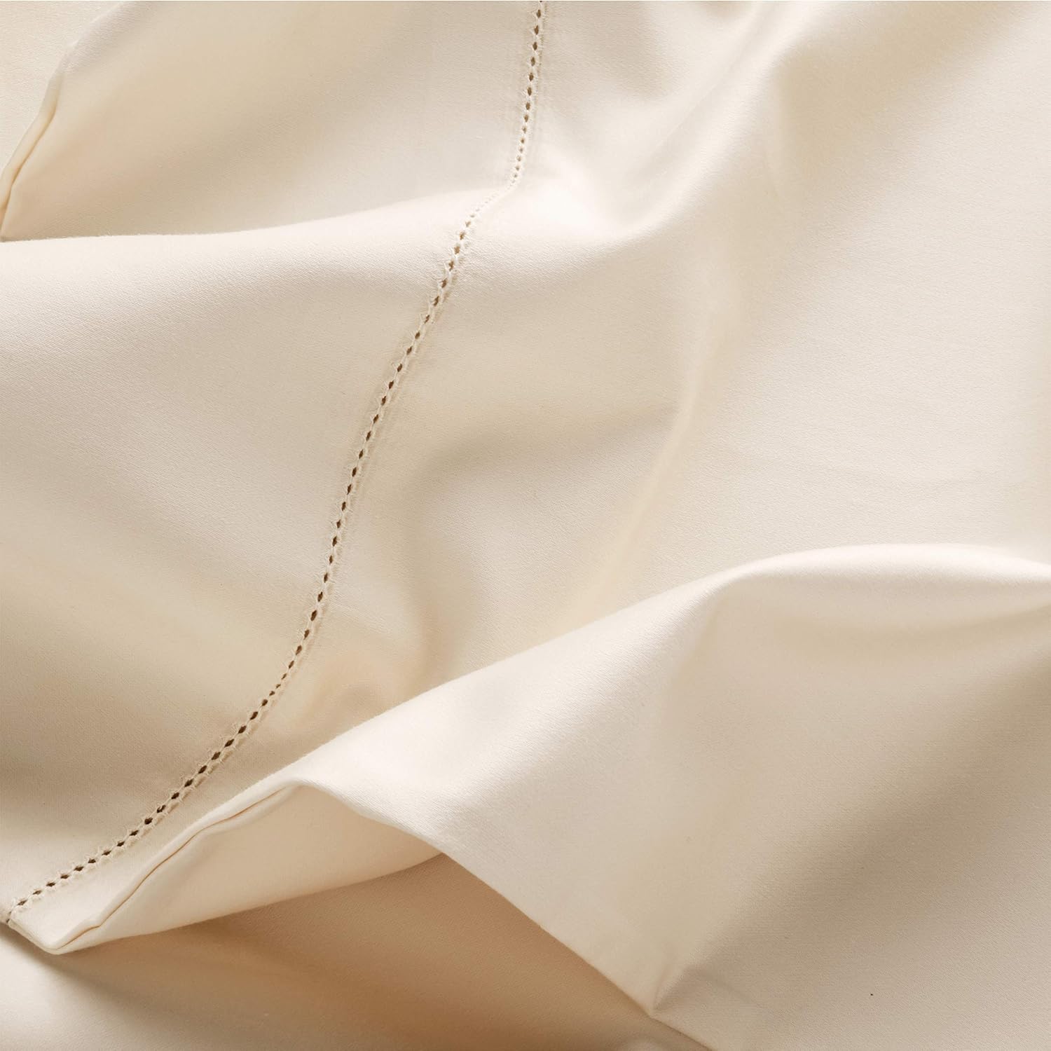 Amazon Brand – Stone & Beam 100% Supima Cotton Bed Sheet Set, Soft and Easy Care, King, Ivory