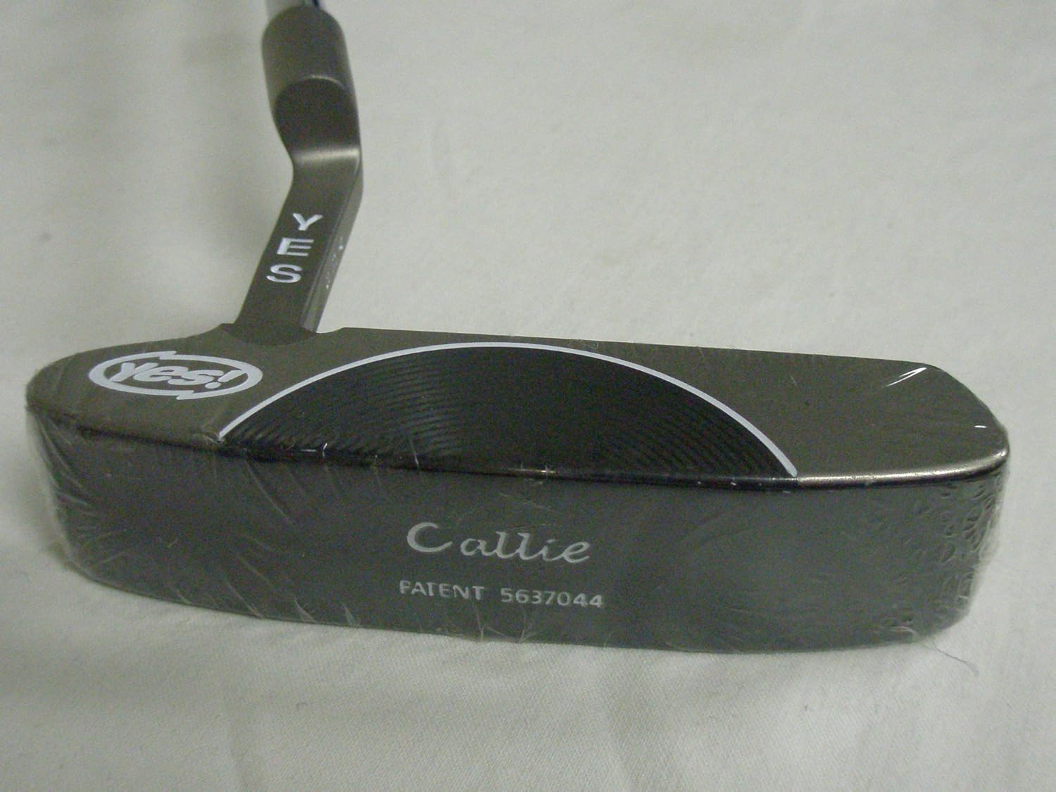 OUI ! Putter droitier avec couvre-chef CALLIE SWASH DESIGN