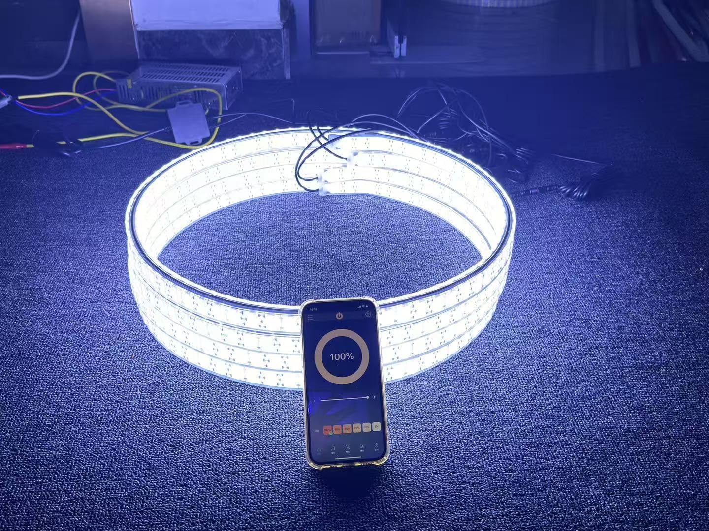 4PCS 17.5 Inch White LED Wheel Ring Lights Fits for Trucks Pickup Cars, Double Sided High Intensity 360 Degree Ultra Bright Cold White Rim Lighting Kit with Bluetooth App Control