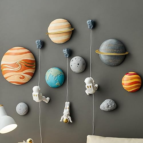 Miniatura 2 de XGZY Decoración de pared de astronauta escalada 3 piezas de figuras de astronauta colgantes, decoración temática del espacio exterior para