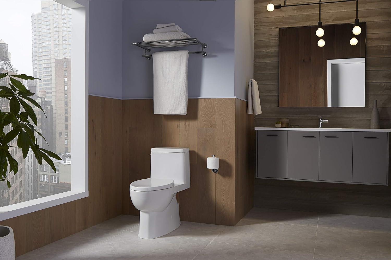 White High Efficiency Elongated Free Standing Toilet
