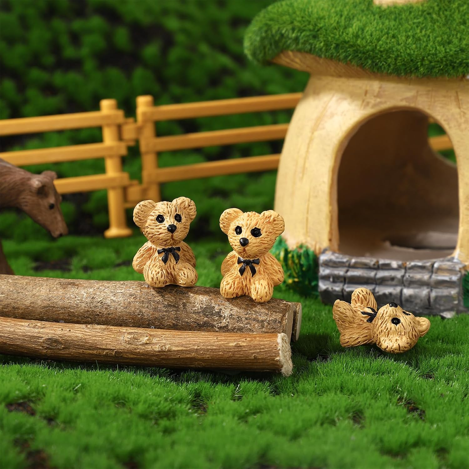 Lyreh 30pcs Mini Resin Teddy Bear, Cute Miniature Teddy Bears Plush Doll