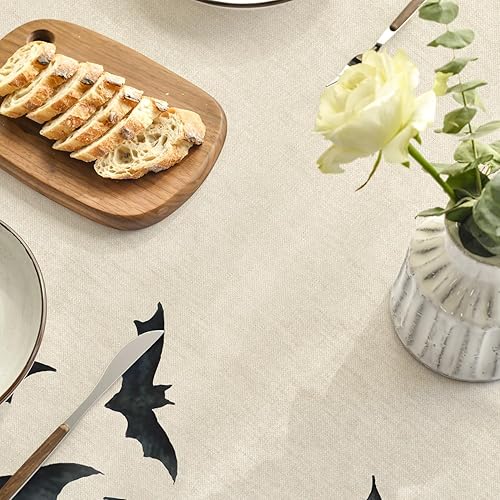 Miniatura 4 de Horaldaily Mantel redondo de Halloween de 70 x 70 pulgadas, diseño de murciélagos negros, lavable, para decoración de fiestas, pícnic, cenas