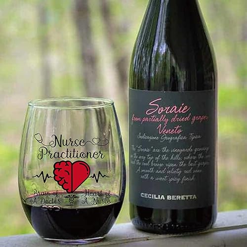 Miniatura 5 de AGMDESIGN Vaso de vino divertido para enfermera practicante con caja de regalo, regalos de graduación para mujer, regalos para enfermeras, regalos