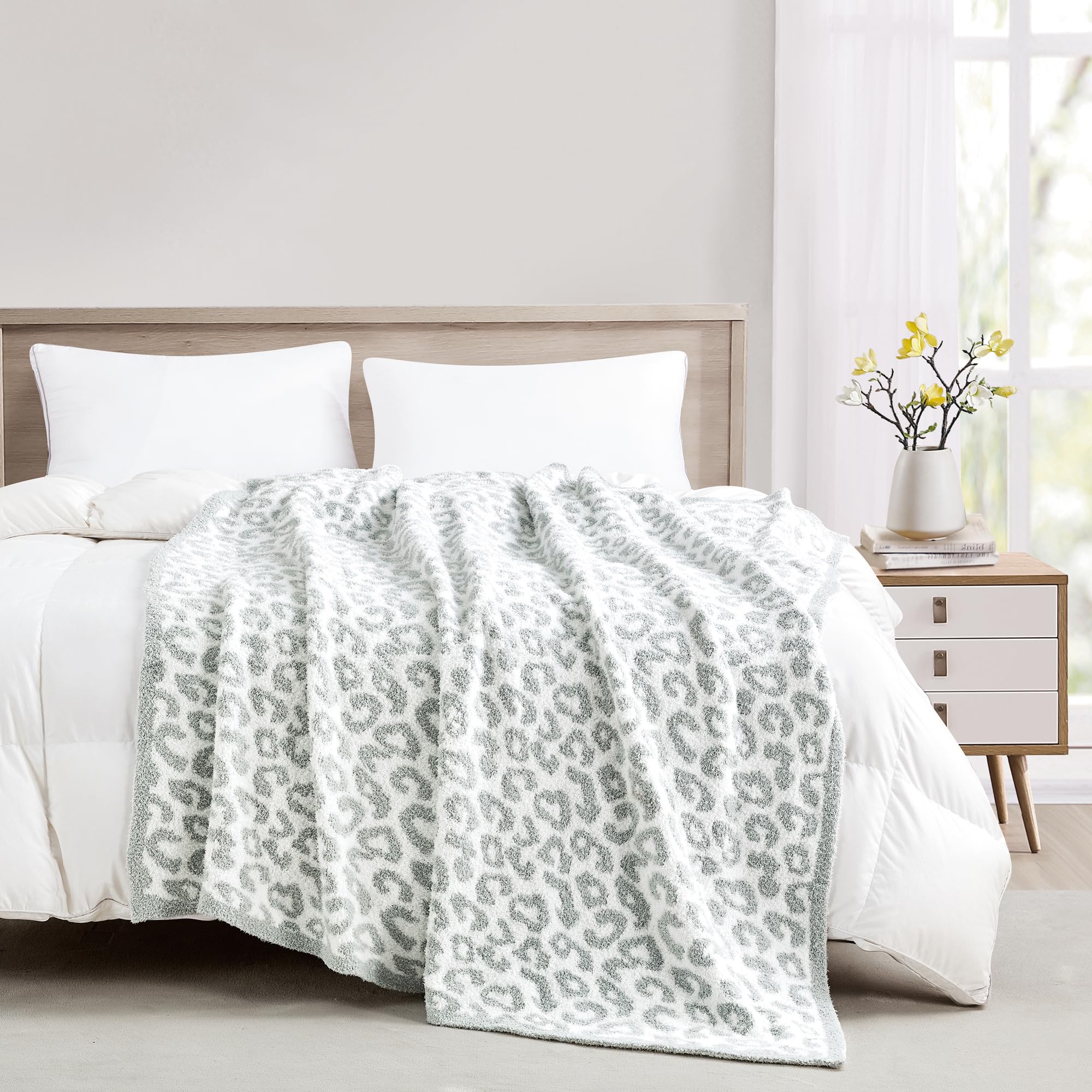 Threadart Kuscheldecke – Ultraweich, Flauschig & Persönlich Bestickbar