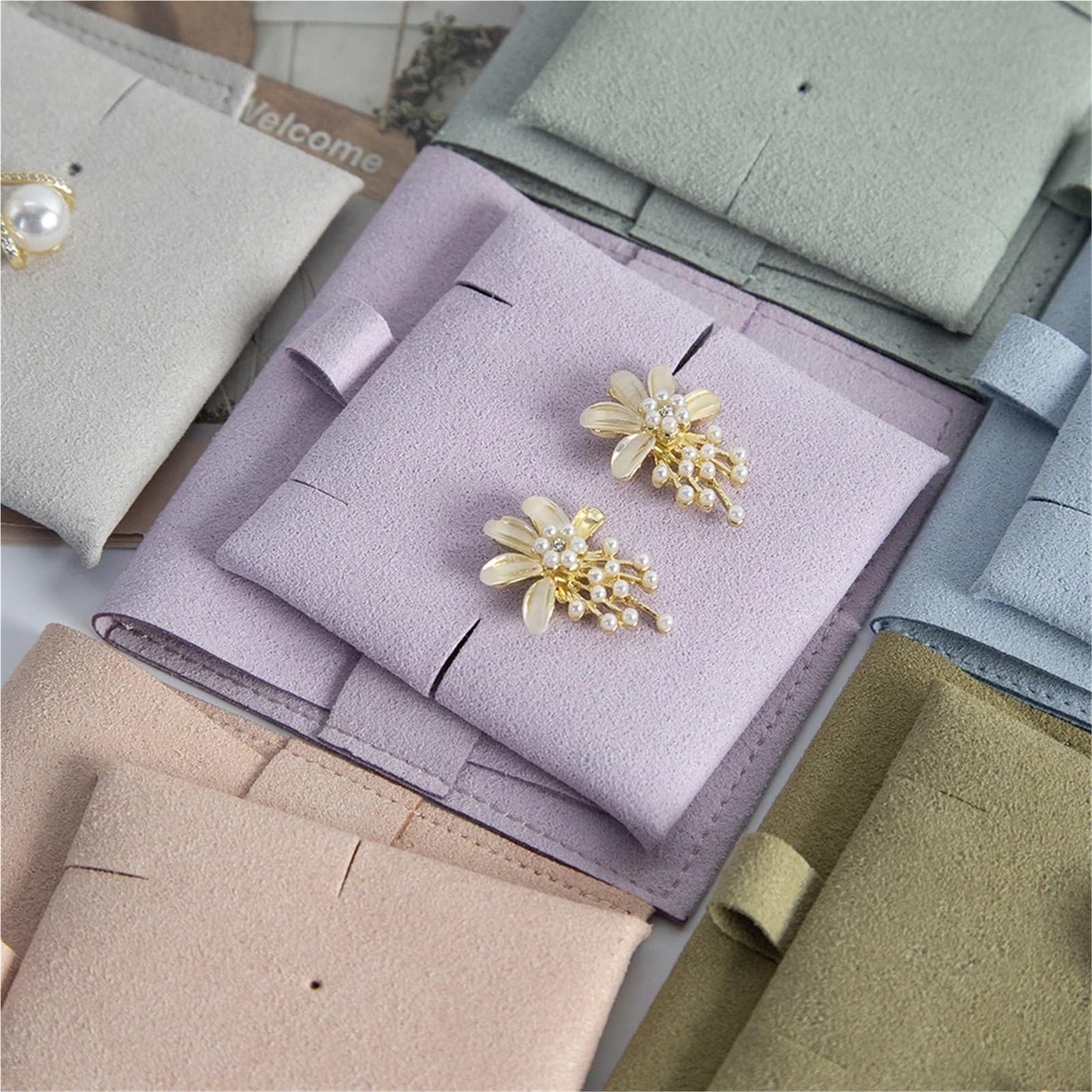 25 szt. 6 x 6 cm małe kolczyki i naszyjnik podkładka bransoletki wkładka karta biżuteria opakowanie ekspozycyjne pudełko etui ręcznie wykonane (białe)