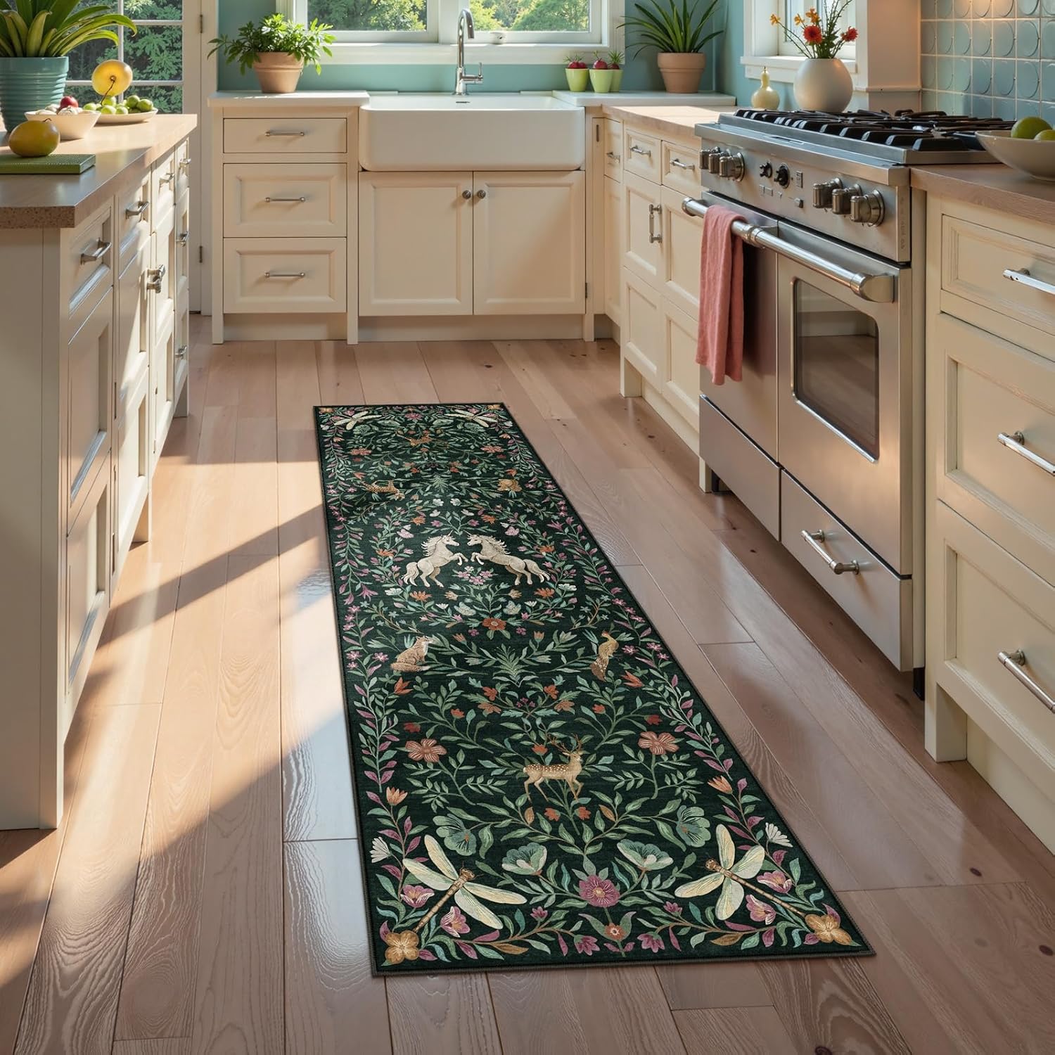 STARUIA Washable Runner Rug, 2x6 Green Runner Rugs for Hallway, Non-Slip Kitchen Runners, Vintage Unicorn Floral Low Pile Non-Shedding Carpet for Hallways, Entryway, Bedroom, Bathroom(Forest Green)